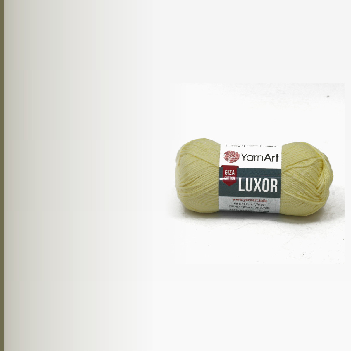 Luxor, бледный лимон