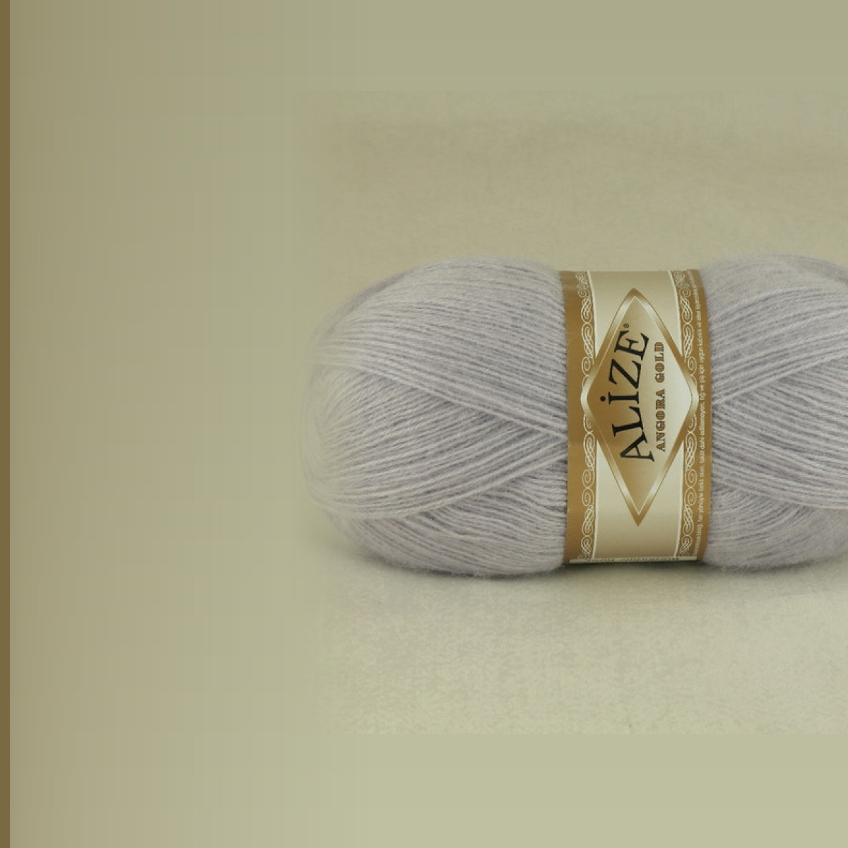 Angora Gold, color