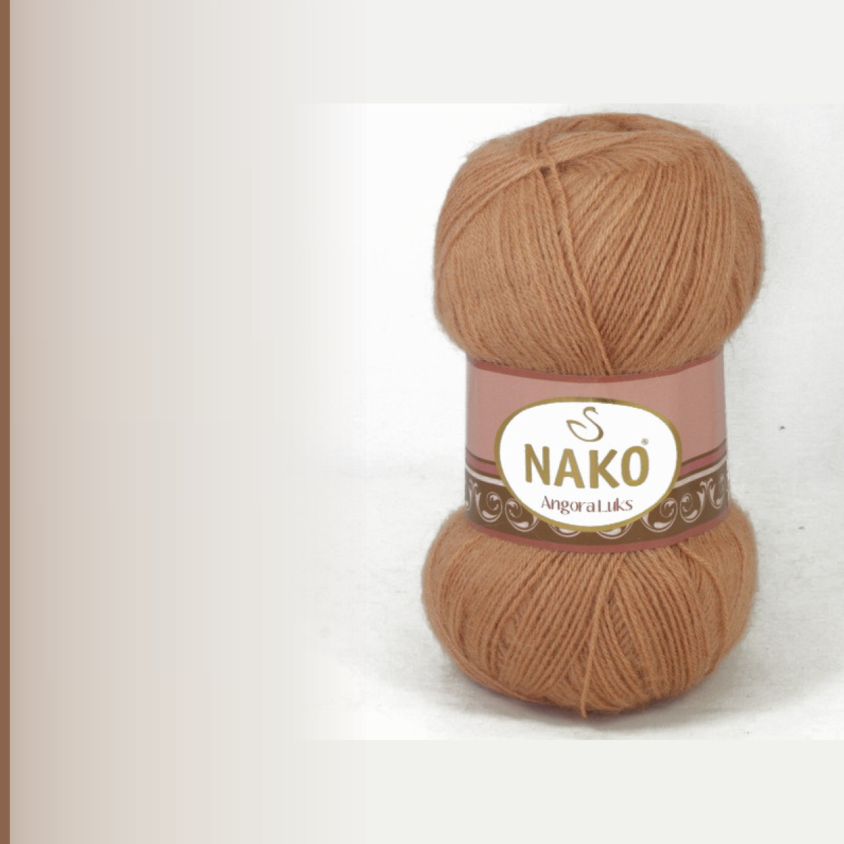 Angora luks, ирис