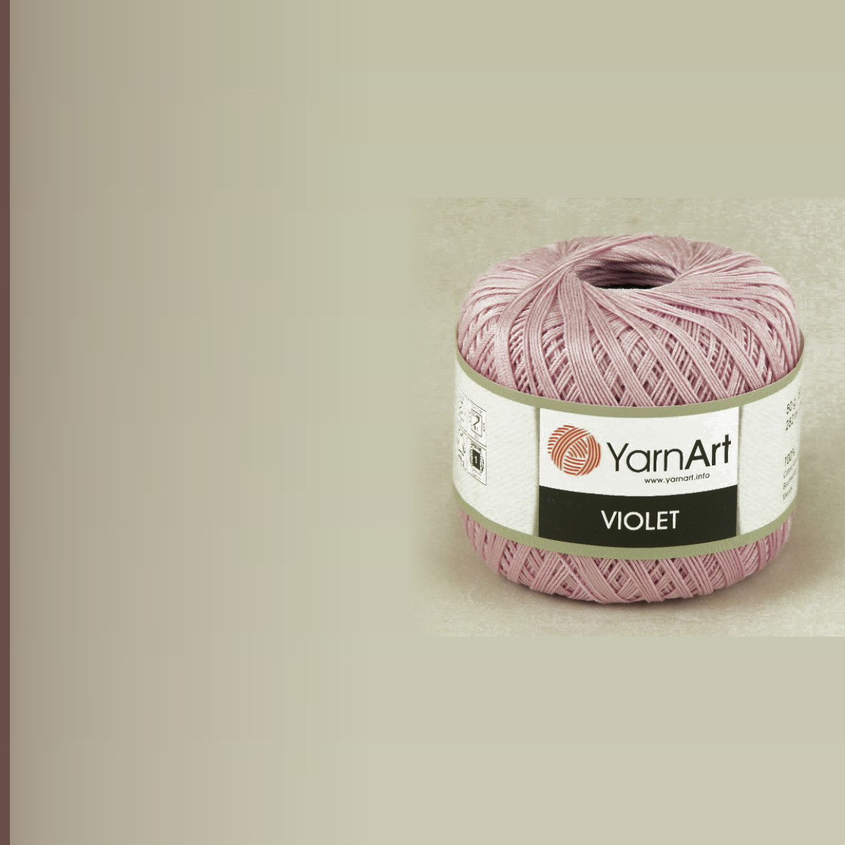 Violet, бледная астра