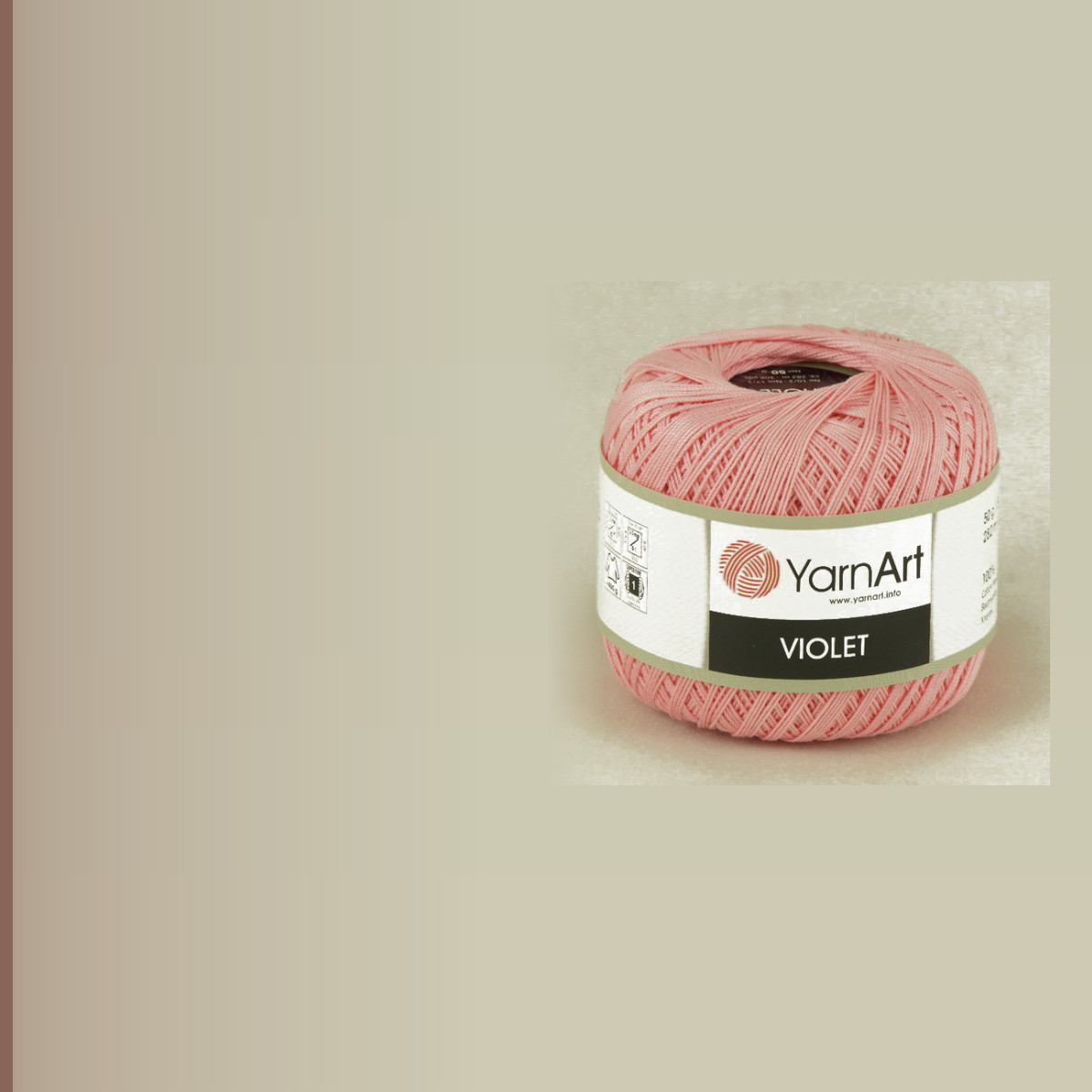 Violet, бледно-розовый