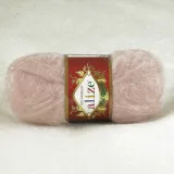 светлый клевер