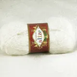 белый