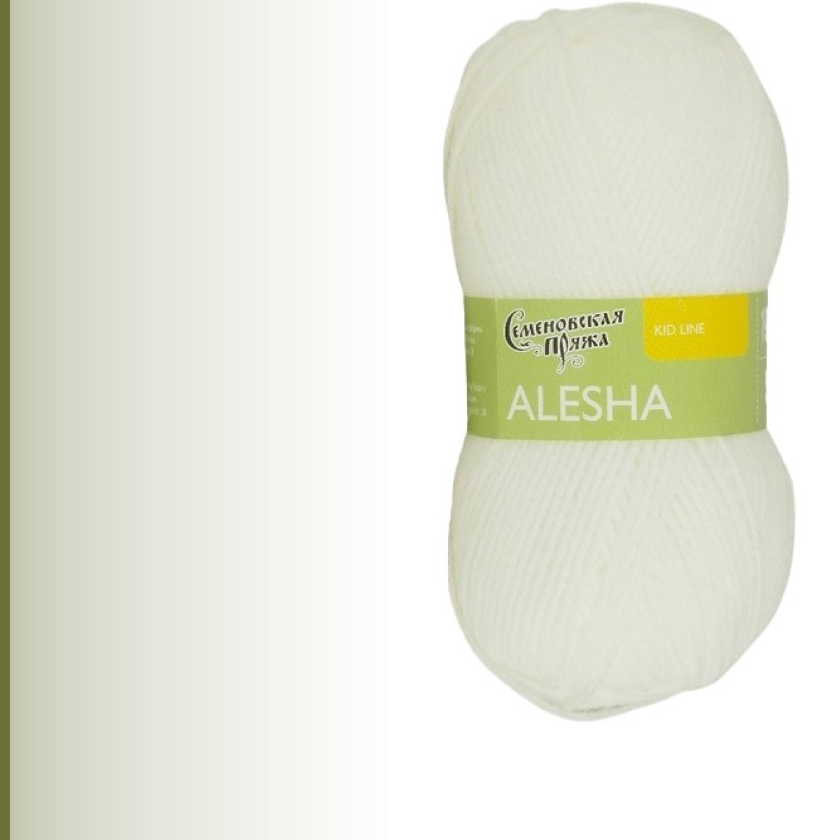 Alesha (Алеша), белый
